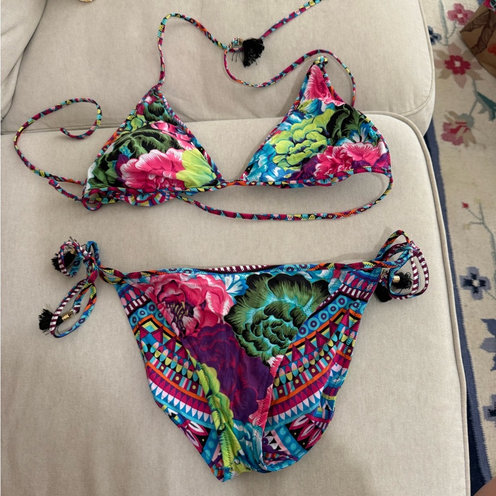Reversible Bikini - Picture 3 of 3